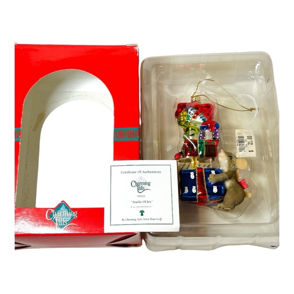 Charming Tails Blown Glass Christmas Tree Ornament Stacks Of Joy In Box with tag - Picture 8 of 10